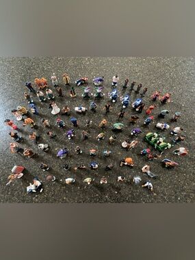 Assorted Miniature Figurine Lot - Homies